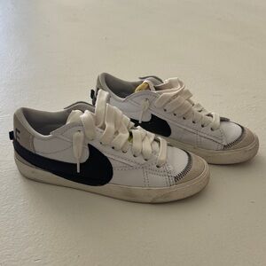 Nike Kids White and Black Sneakers